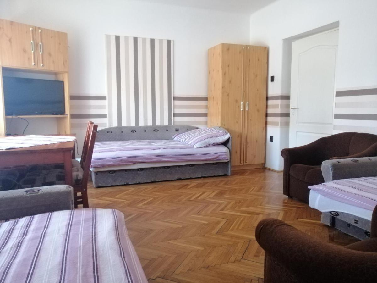 Belvárosi Vendégház Miskolc Exterior foto
